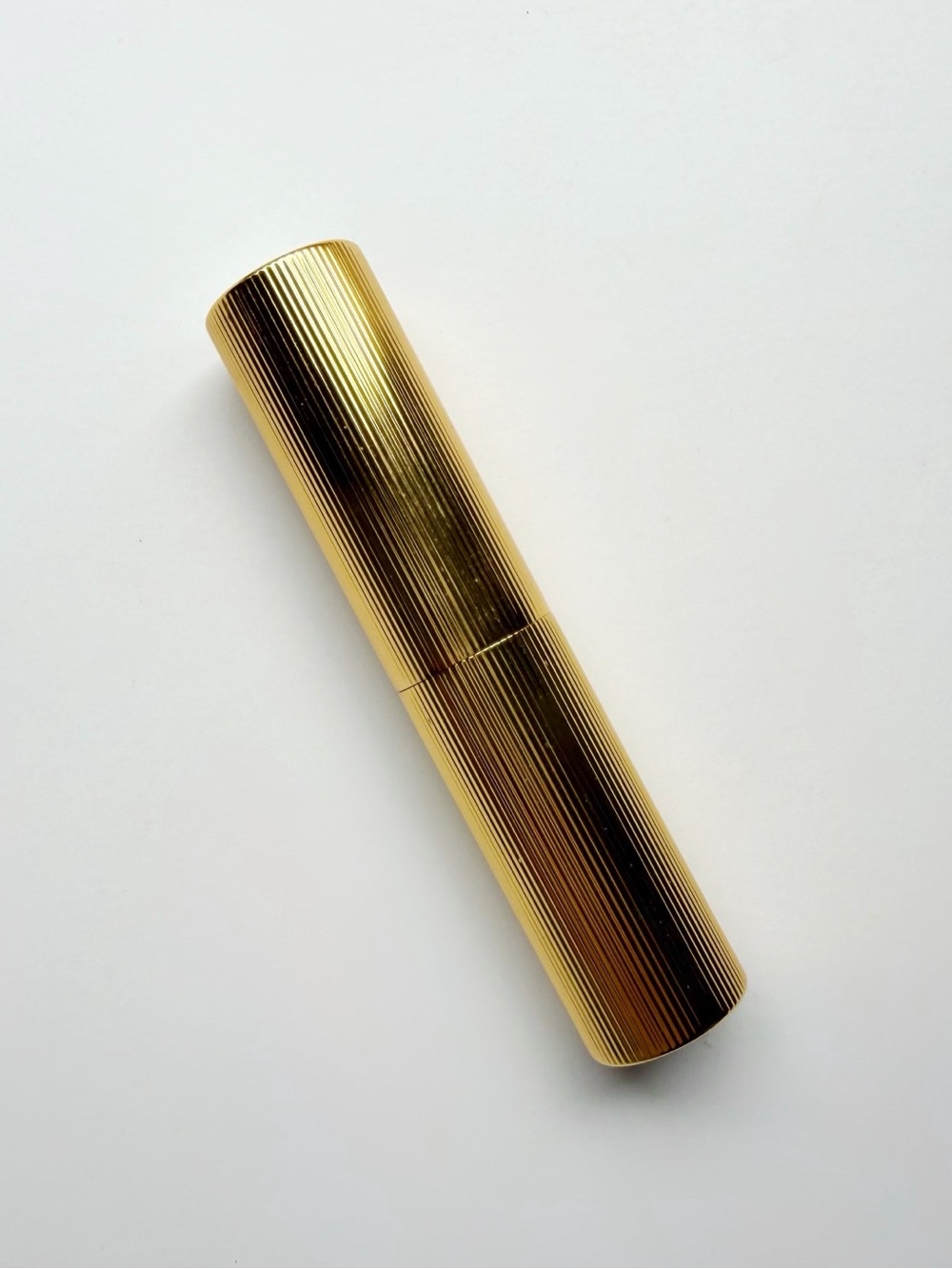 ✨Victoria Beckham Beauty // Reflect Highlighter Stick✨